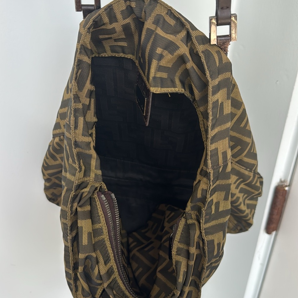 Fendi Vintage Zucca Monogram Canvas Tote with COA, authentic - Picture 16 of 17